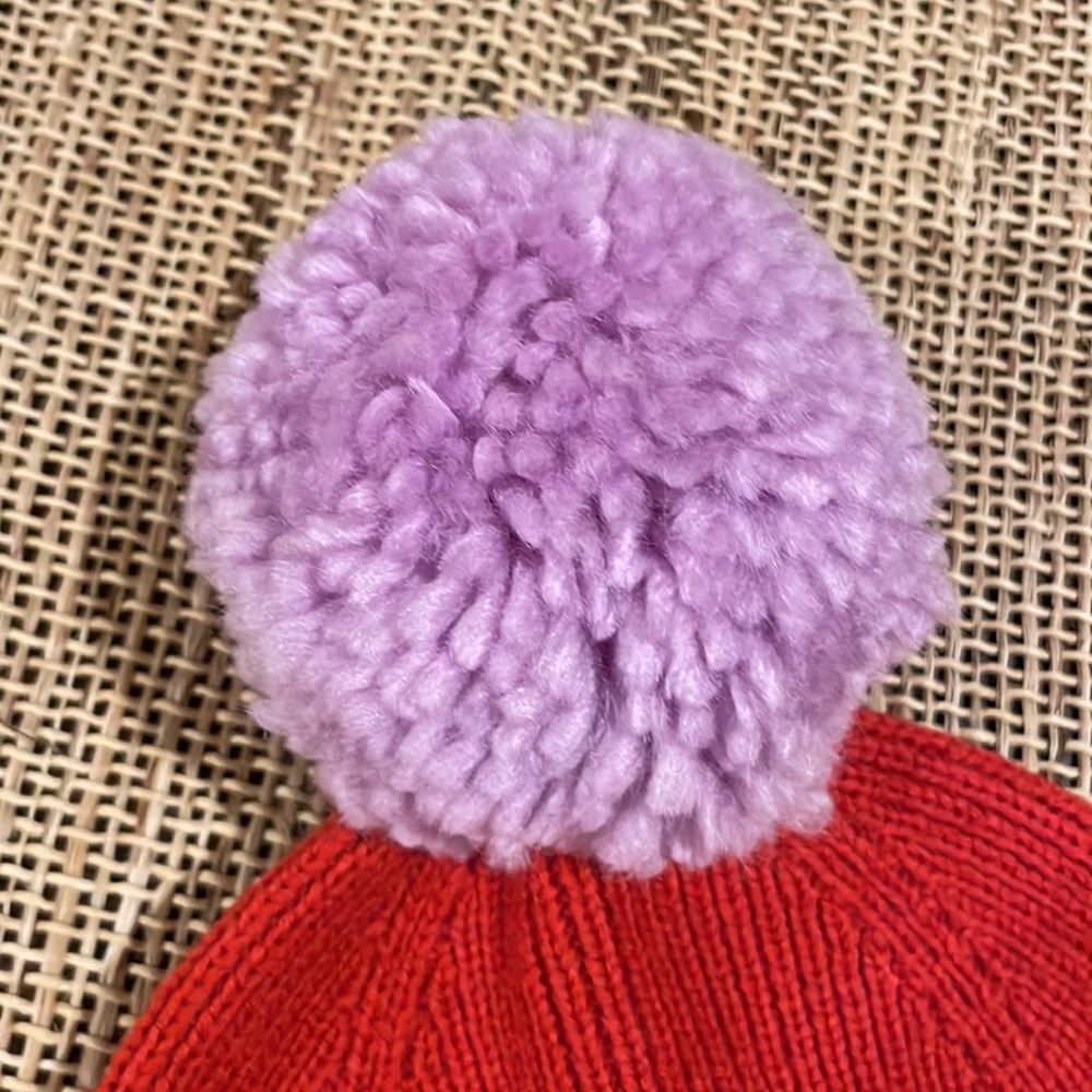COACH Script Logo Pom Pom Beanie, NWT - Picture 5 of 8